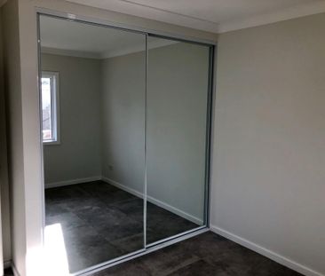 Modern 2-Bedroom Granny Flat - Photo 4