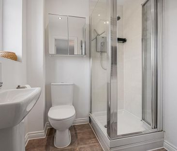 3 bedroom detached house to rent - Photo 5