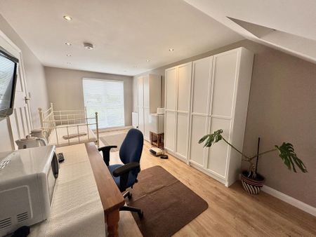 1 bedroom maisonette to rent - Photo 2