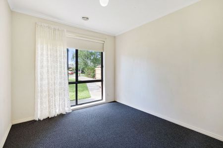 Large Block and Perfect Location! - Photo 3