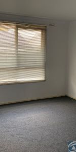 Located in the heart of Dandenong - Photo 4