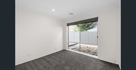 Impeccably Maintained and Stylish Home - Photo 2