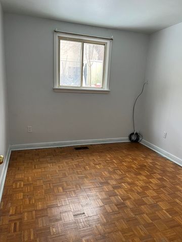 For Lease - 25 Linelle Street Unit# ( Basement ), Toronto, Ontario - Photo 4