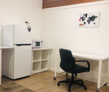 42A Romulus Street, Robertson, Qld 4109 - Photo 4