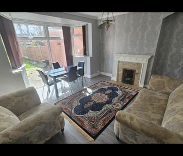 3 Bed Semi-Detached House, Bromford Road, B36 - Photo 2