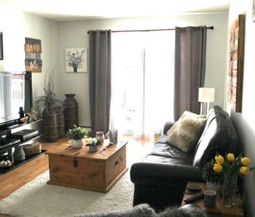 Beauport, 4 1/2 libre, frais peint, insonorisé - Photo 3