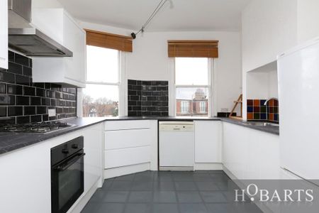 3 bedroom flat to rent - Photo 4