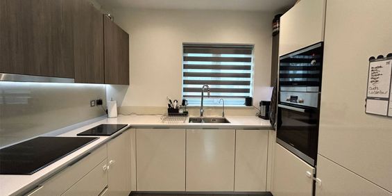 Meadowsweet Lane, Warfield Meadowsweet Lane, Warfield - Photo 3