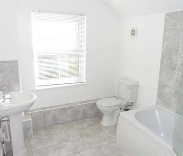 Milton Street, Higham Ferrers, Northants, NN10 - Photo 3