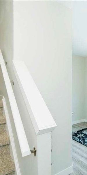 For Lease - 938 WEST VILLAGE Square, London North, Ontario - Photo 1