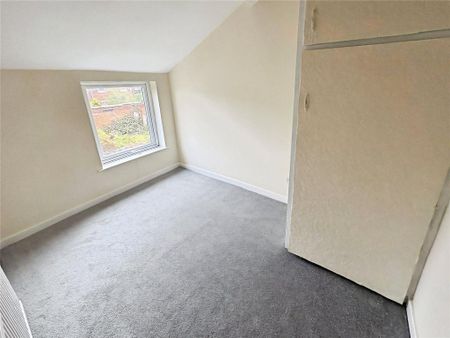 3 bedroom terraced house to rent - Photo 5
