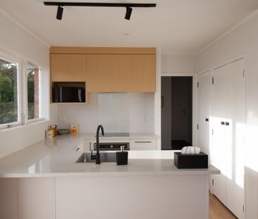 2/383 Hillsborough Road, Hillsborough - Photo 5