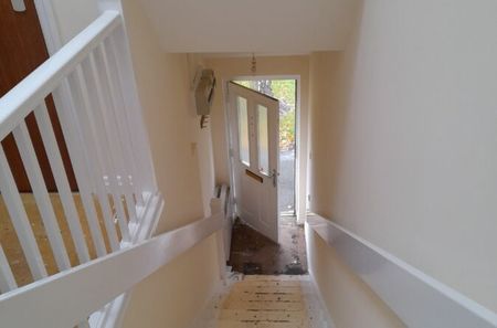 Bloom Hill Grove, Moorends, DN8 4BN - Photo 5