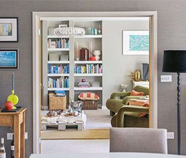 A stylish and contemporary family home that has been thoughtfully r... - Photo 4