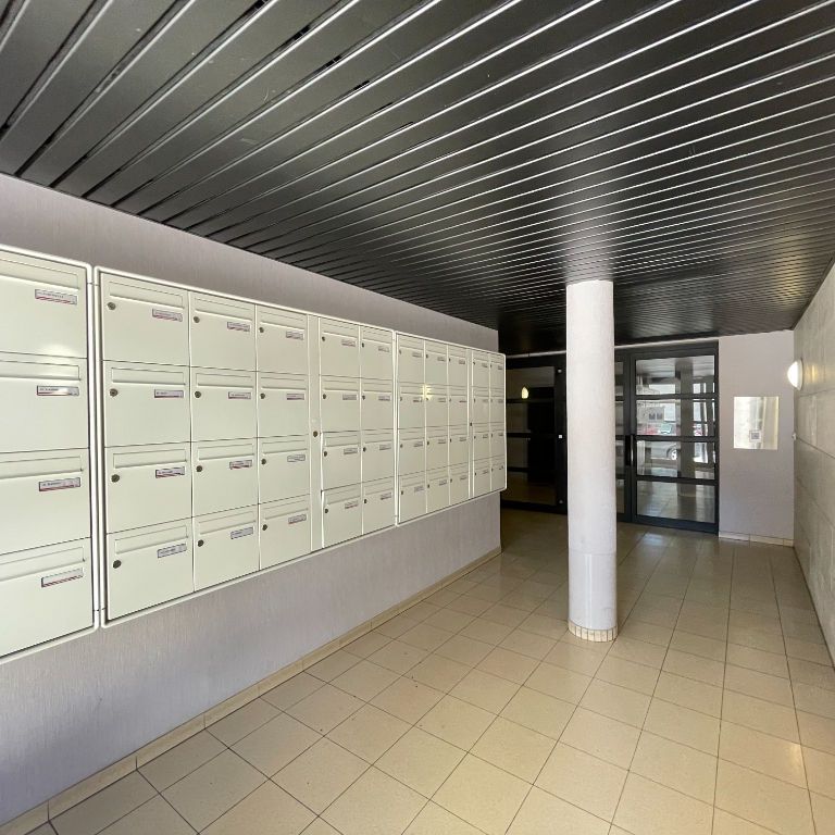 Location appartement 1 pièce, 34.23m², Reims - Photo 1