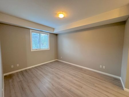 Quail Ridge: 2 bed, 2 bath – Top Floor Condo, Avail. Now - Photo 4