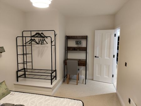 2 Bed Flat, Colmore Place, B3 - Photo 5