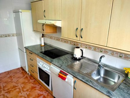 2 room luxury Apartment for rent in Benalmádena, Spain - Photo 5