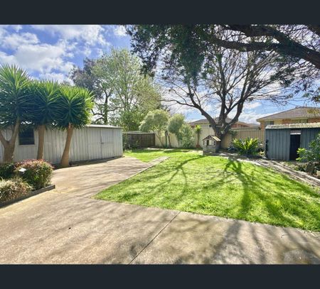 3 Roma Avenue, Cranbourne, Vic 3977 - Photo 5