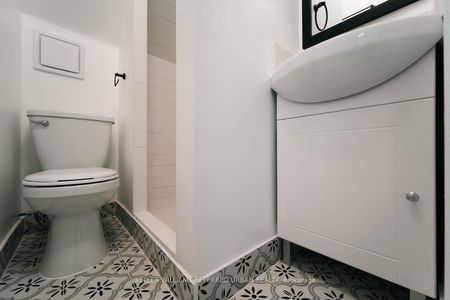 For Lease - 1182 Ossington Avenue Unit# Upper, Toronto, Ontario - Photo 3