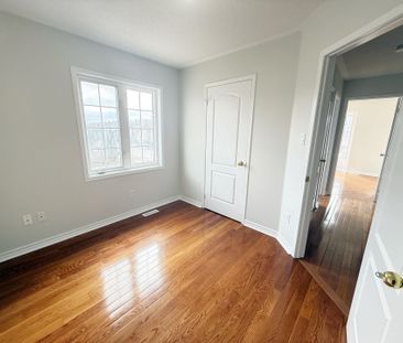 For Lease - 235 Fred Mclaren Boulevard, Markham, Ontario - Photo 5