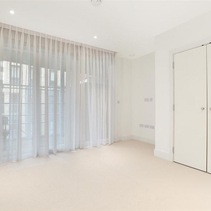 3 bedroom flat to rent - Photo 1