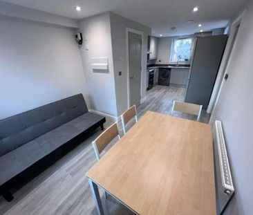 Warwick Road, Kenilworth, CV8 - Photo 1