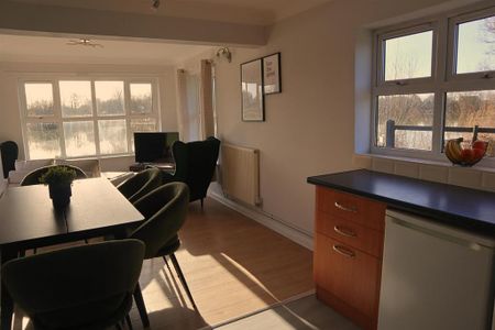 2 bedroom bungalow to rent - Photo 3