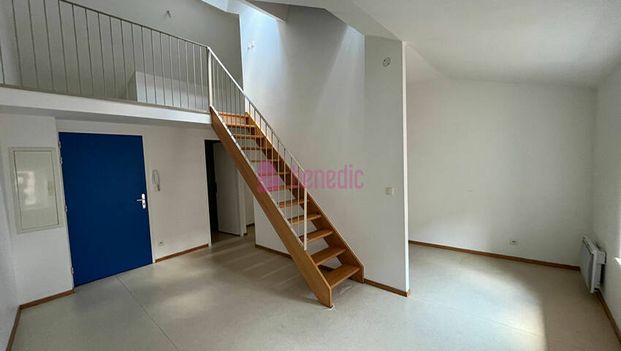 LOCATION ROMBAS GRAND F1 - Photo 1