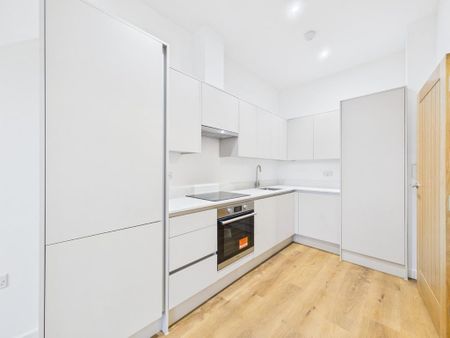 2 bedroom apartment to rent - Photo 4