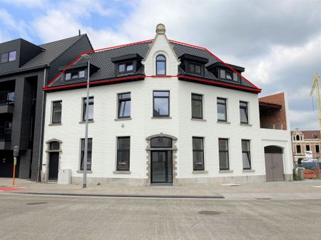 Lichtrijk appartement met 1 slaapkamer op TOP ligging in centrum Berlaar. - Photo 2