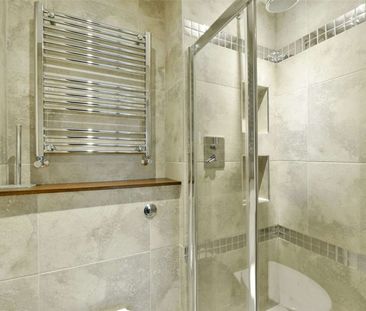 An immaculately presented two double bedroom duplex apartment situa... - Photo 6