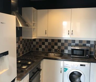 2 Bed Flat, Marwick Street, G31 - Photo 6