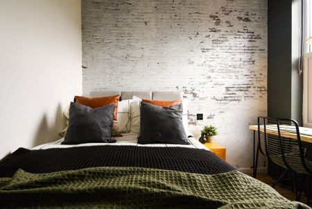 6 bedroom end of terrace house to rent - Photo 5