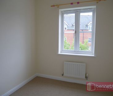 £1,200 PCM - Photo 2