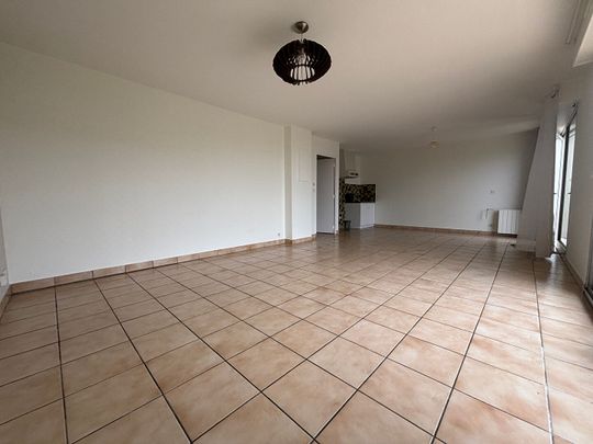 Location Appartement 2 pièces 63m² - Photo 1