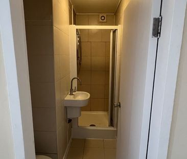 Studio Flat, Glebe Crescent, NW4 - Photo 2