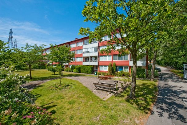 Högbovägen 1 B - Foto 1