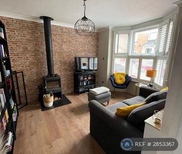 3 bedroom terraced house to rent - Photo 4