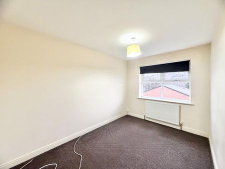 3 bedroom townhouse to rent - Photo 2