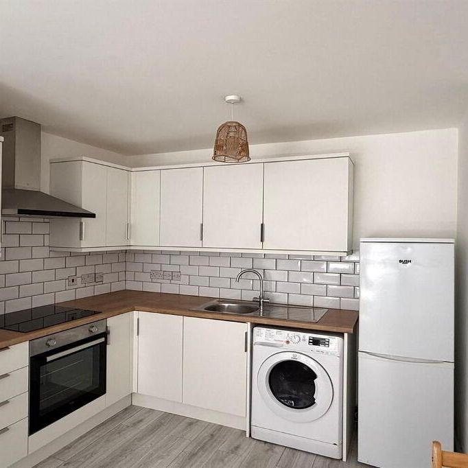Apartment 3 Bass Buildings 38 Alfred Street, Belfast, BT2 8EP - Photo 1