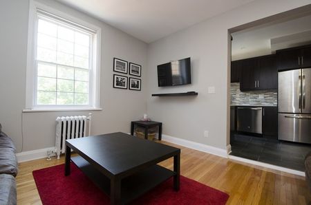 6 - 207 Charlotte Street - Photo 2