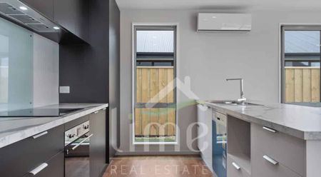 Inviting, impressive and ideal location! - Photo 5