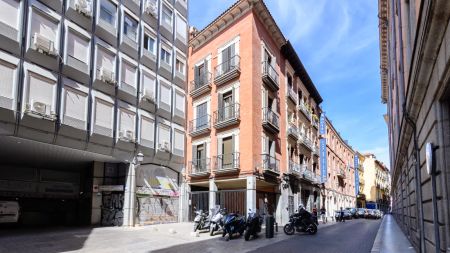 2-bedroom apartment for rent in Sol, all bills included - Photo 4