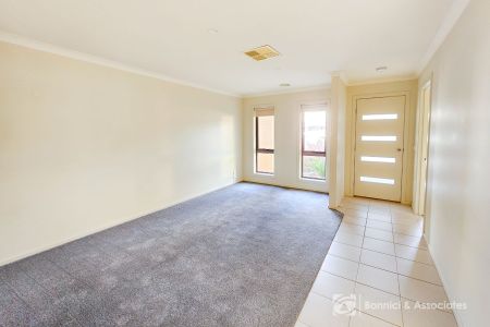 11 Fitzroy Street, 3690, West Wodonga Vic - Photo 4