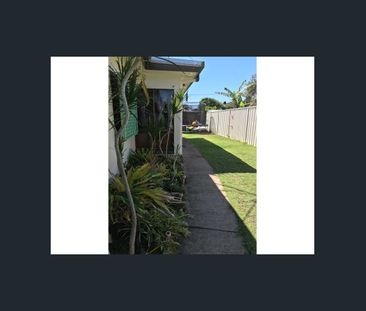 Walk to the Beach! - Photo 5