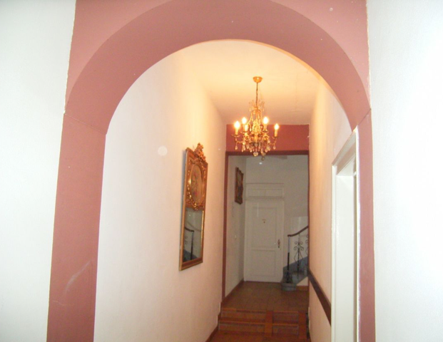 1-Zim Apartement m. Bad und Küche in der City - Photo 1