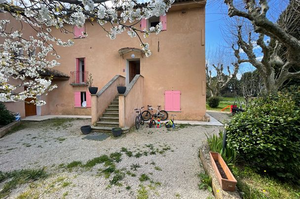 AIX EN PROVENCE LOT 4 - Aix Pont de L'Arc T4 de 78 m2 à la campagne - Photo 1