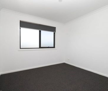 63 Normanby Boulevard, Deanside, Vic 3336 - Photo 2