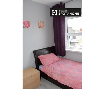 Modern room to rent in Downtown Dublin - Photo 3